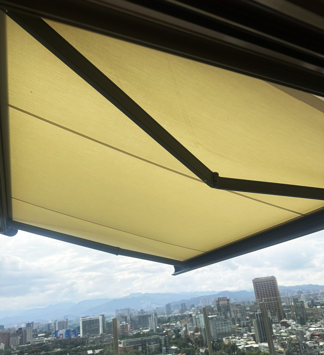 台北市大安區-電動遮陽簾裝設工程