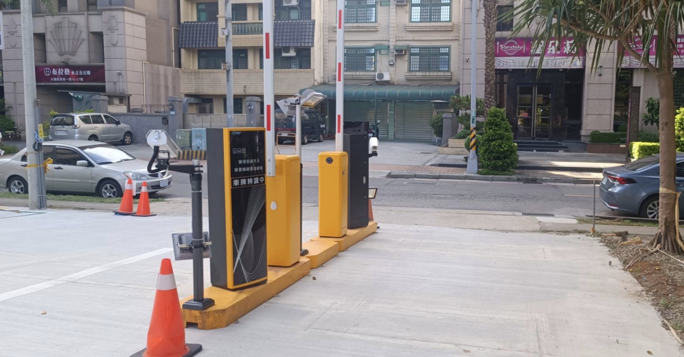 *台北市內湖區-收費停車場